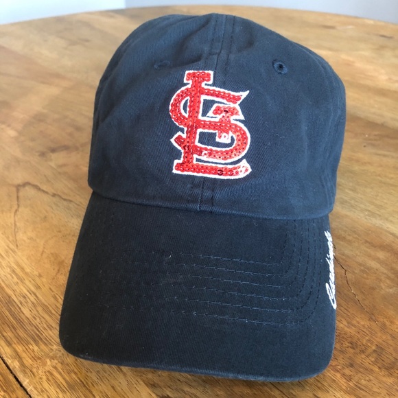 Saint Louis Cardinals Hat - Picture 2 of 2